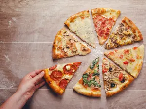 Exploring the World's 10 Best Pizzas