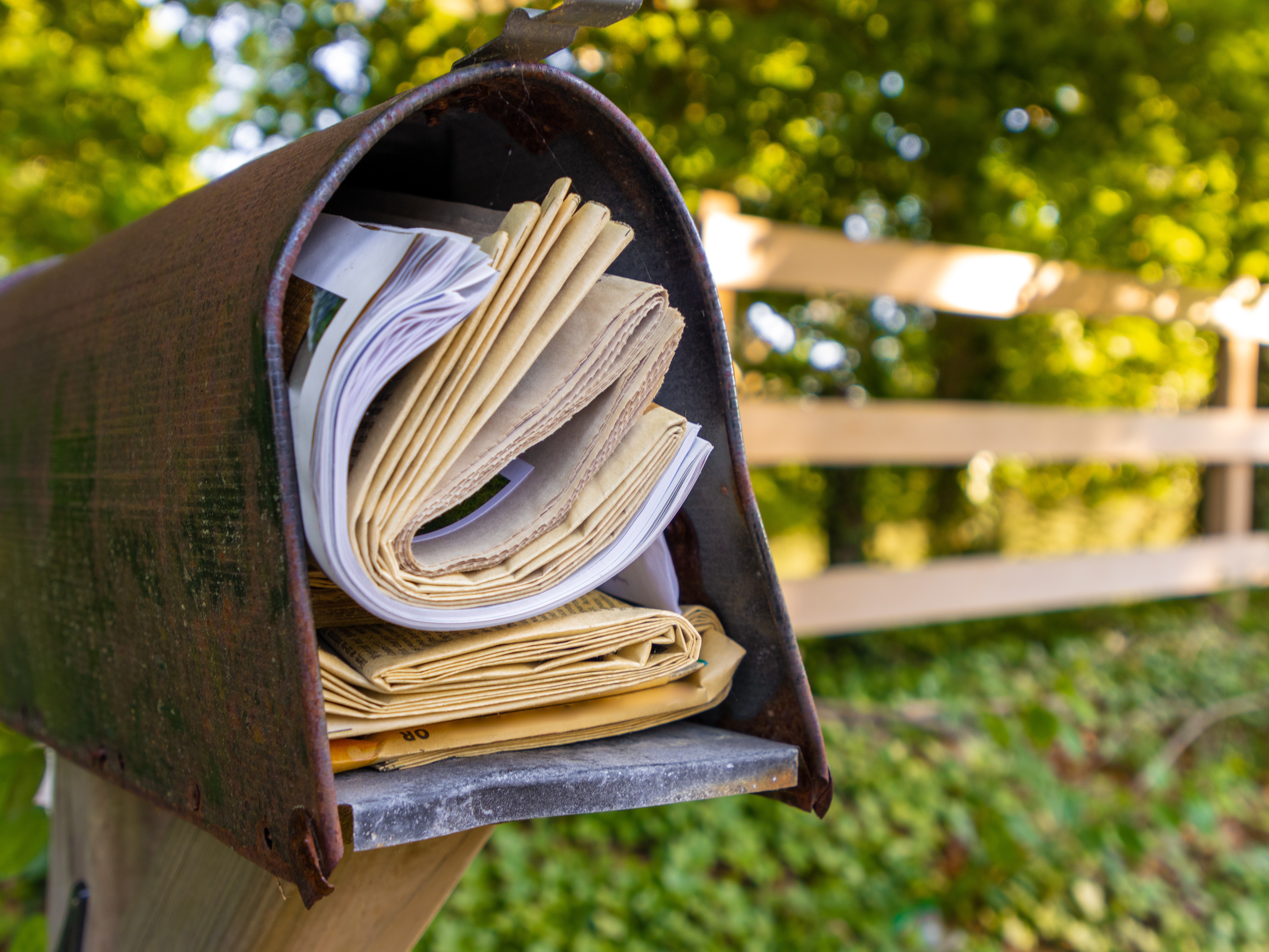 10 Things Smart Homeowners Do Before Going On Vacation-8