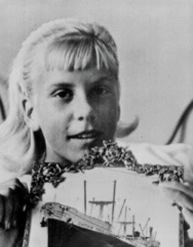 How Did An 11-Year-Old Girl Survive a Nightmare at Sea?-2