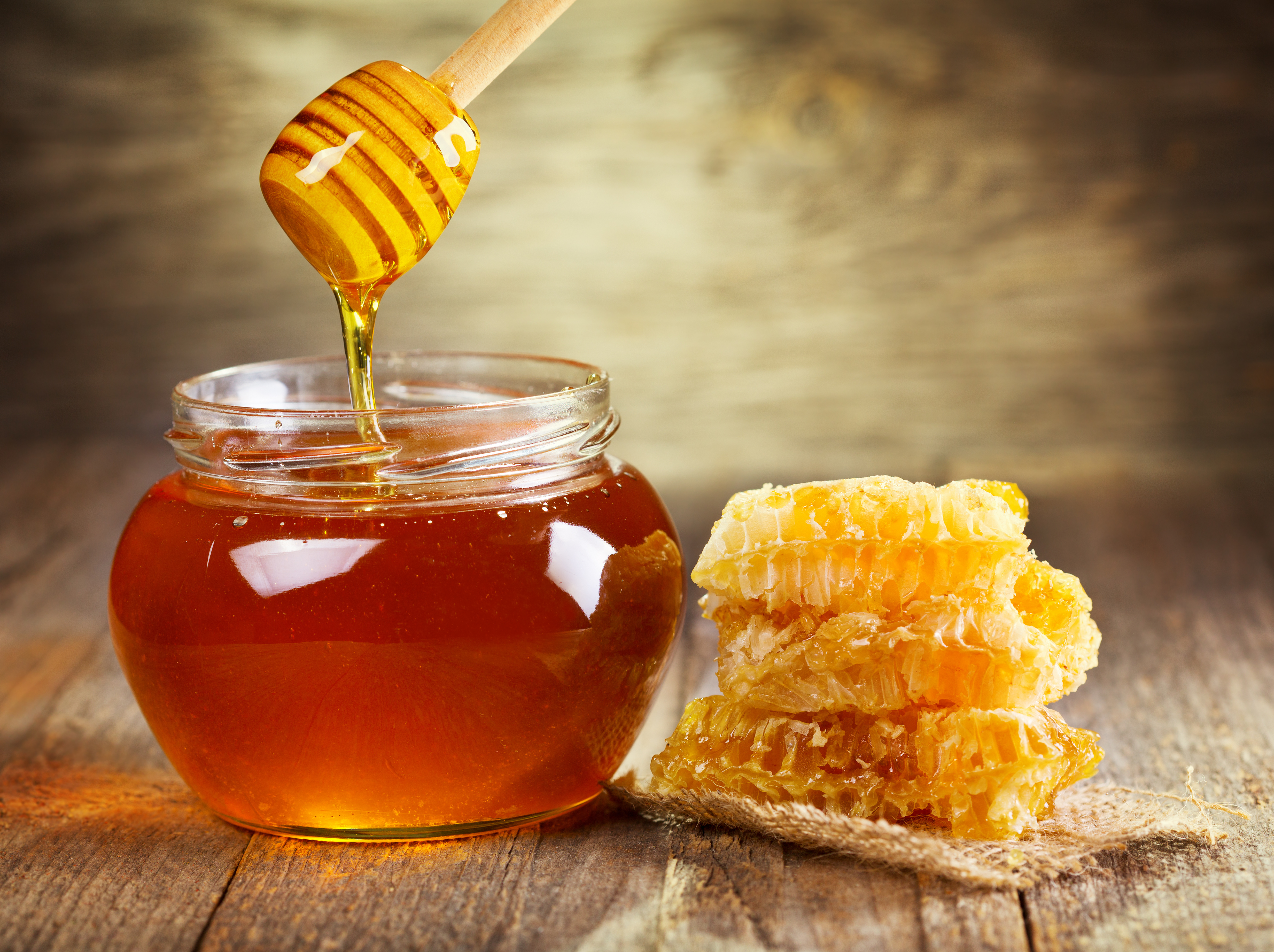 12 Snacks to Help You Sleep-12