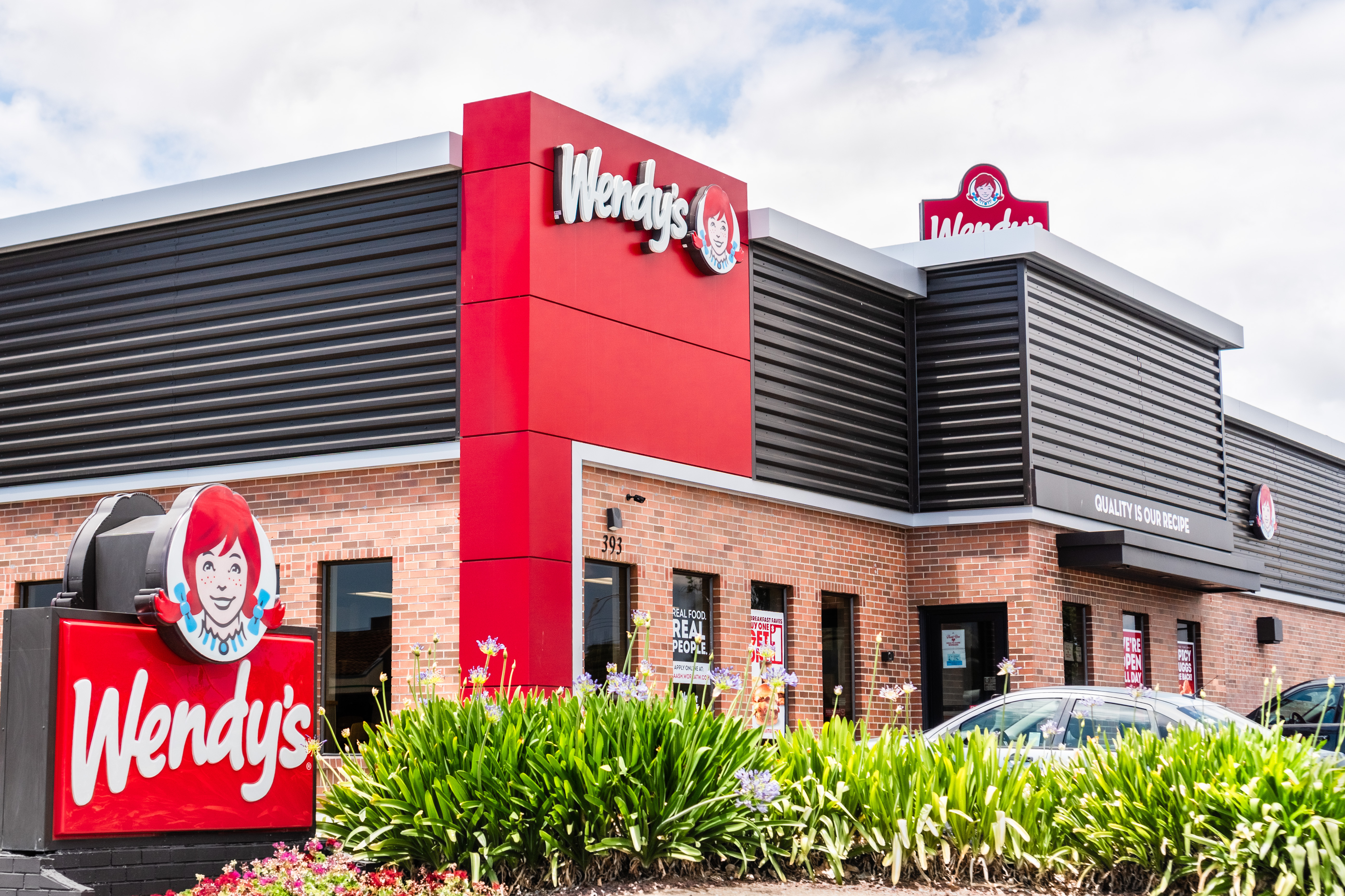 You Won't Believe the Hidden Messages in These 14 Food Logos!-2