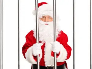 6 Holiday Scams and How to Avoid Them