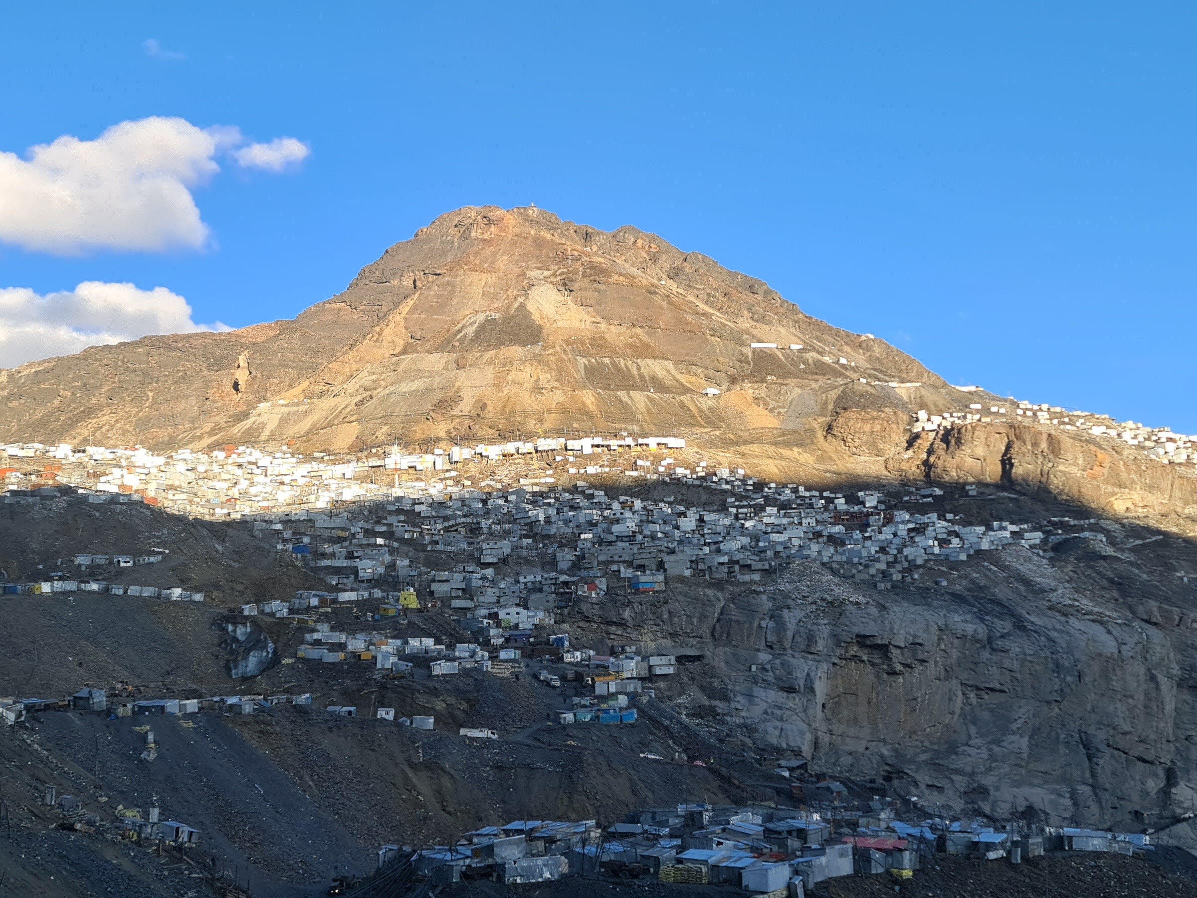 7 of Earth's Most Remote Places That Will Blow Your Mind-4