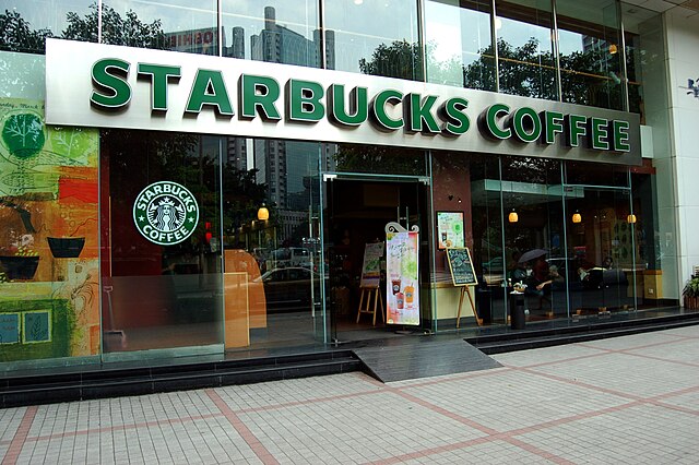 7 Starbucks® Holiday Drinks You Need to Try-1