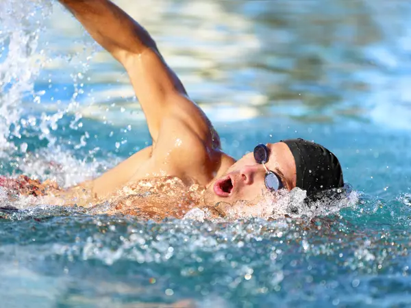 8 Brain Boosting Benefits of Swimming-5