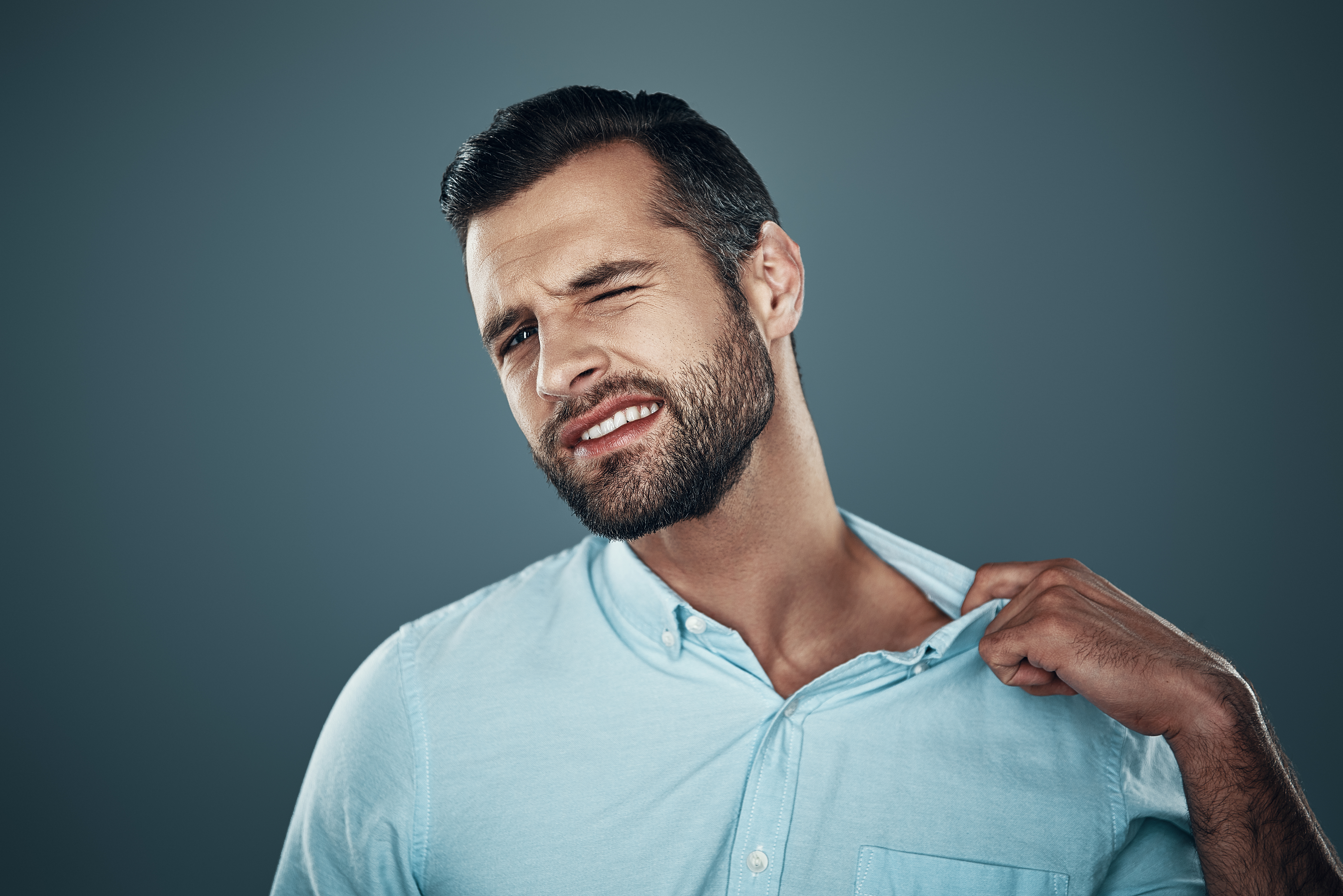 Are They Lying 9 Signs of Criminal Body Language-3