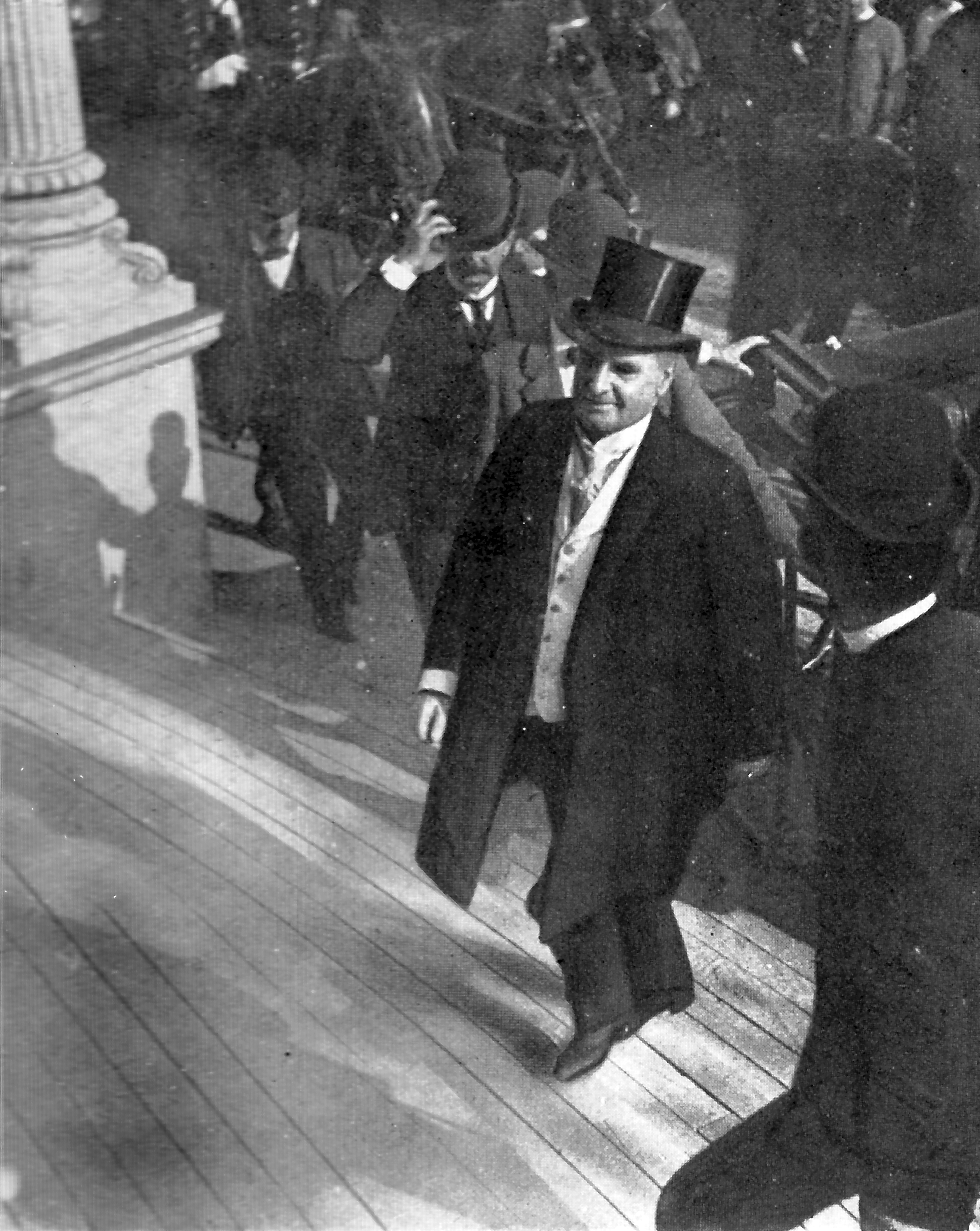 A History of Presidential Assassination Attempts-5