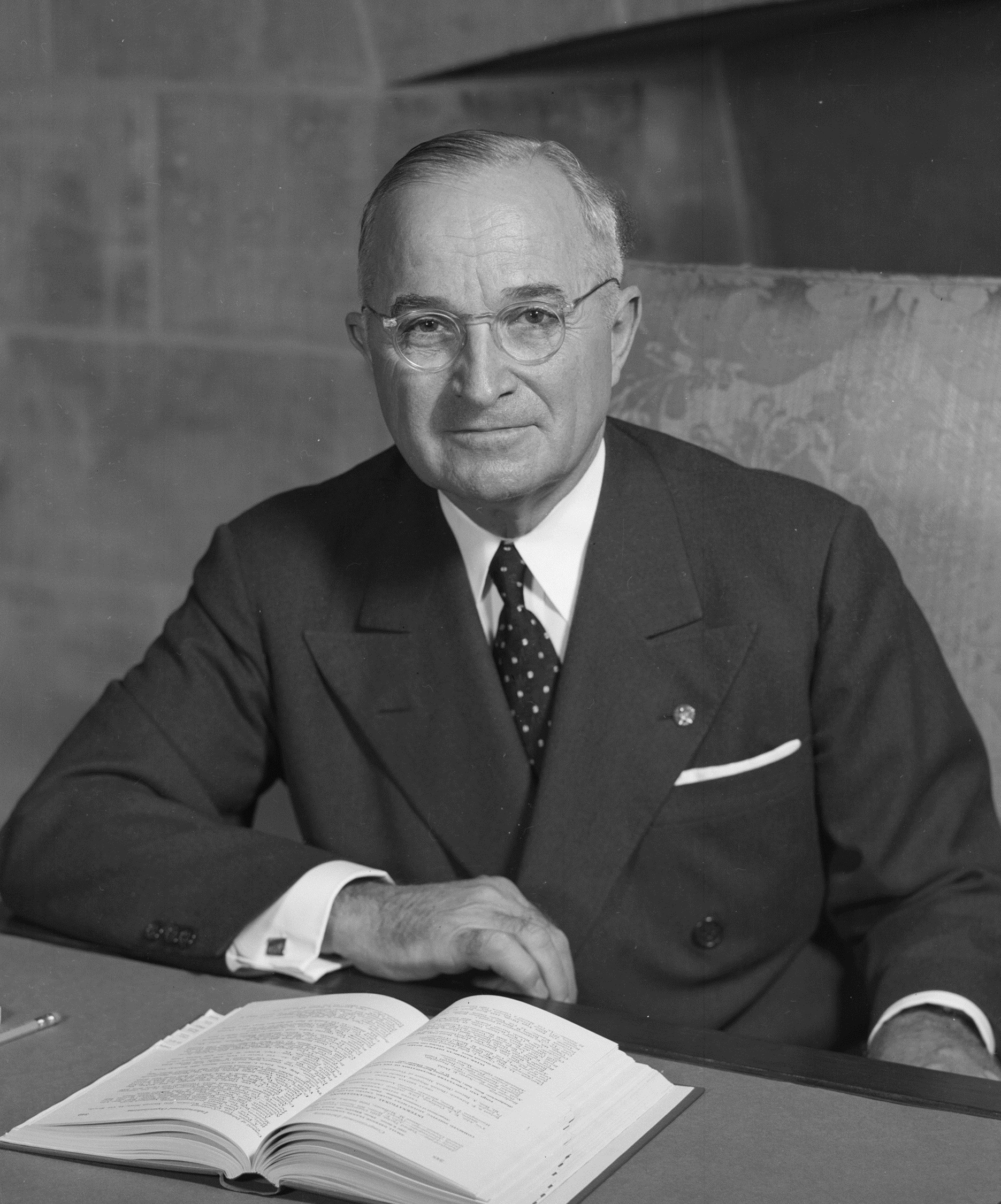 A History of Presidential Assassination Attempts-8
