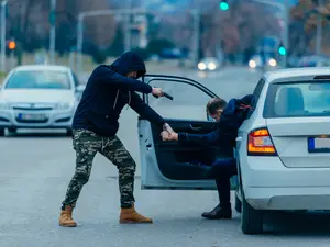 Massive Carjacking Surge in These 5 Cities