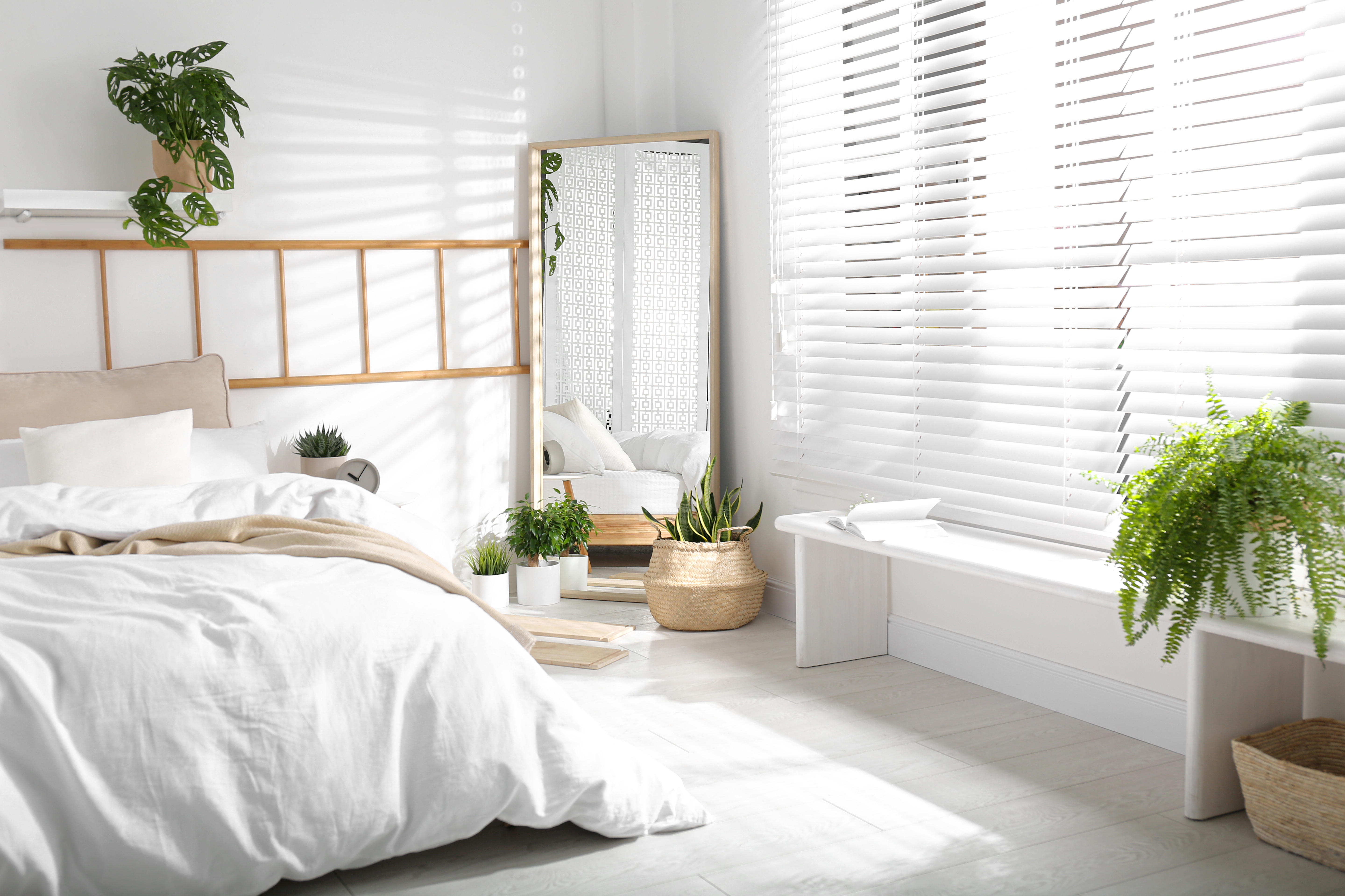 8 Things You Should Kick Out of Your Bedroom Immediately-8