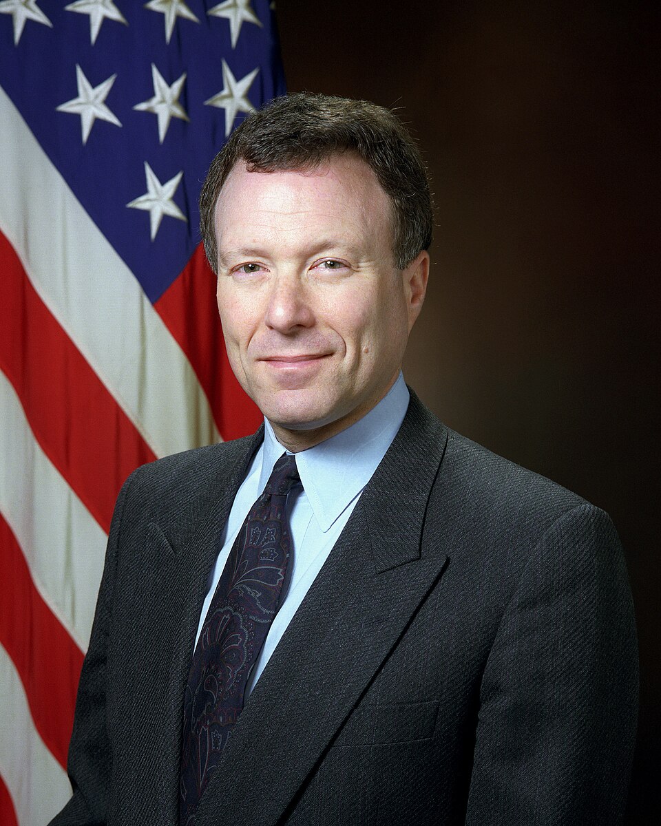 https://commons.wikimedia.org/wiki/File:Portrait_of_I._Lewis_Libby,_Principal_Deputy_Under_Secretary_of_Defense_(Strategy_and_Resources).jpg