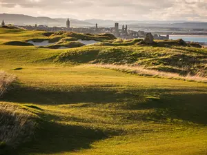 Explore the World's Top 4 Golf Courses