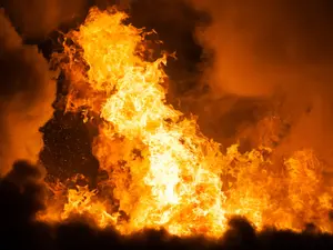 65-Year-Old Set Man on Fire After 6 Calls to Police Went Nowhere
