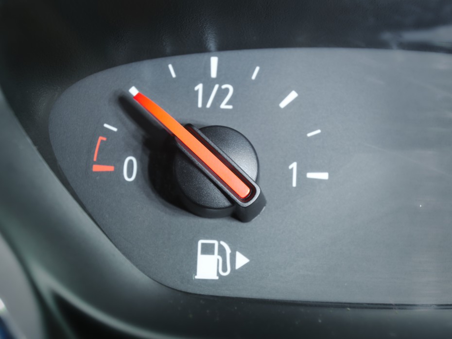 How Much Gas Should You Keep in Your Tank?-3