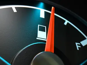How Much Gas Should You Keep in Your Tank?