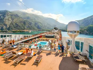 10 Sneaky Costs on Cruises