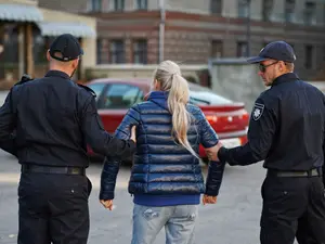 Insanity in NY! Woman's Weekend Crime Spree Will Leave You Speechless