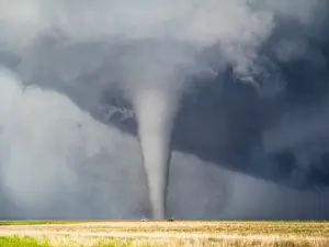 Kentucky Couple Each Lose Arm in EF-4 Tornado