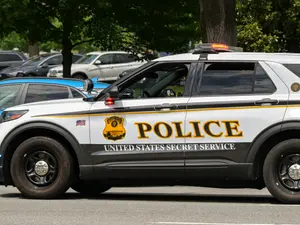 Man Shot by Secret Service After Armed Standoff Near White House