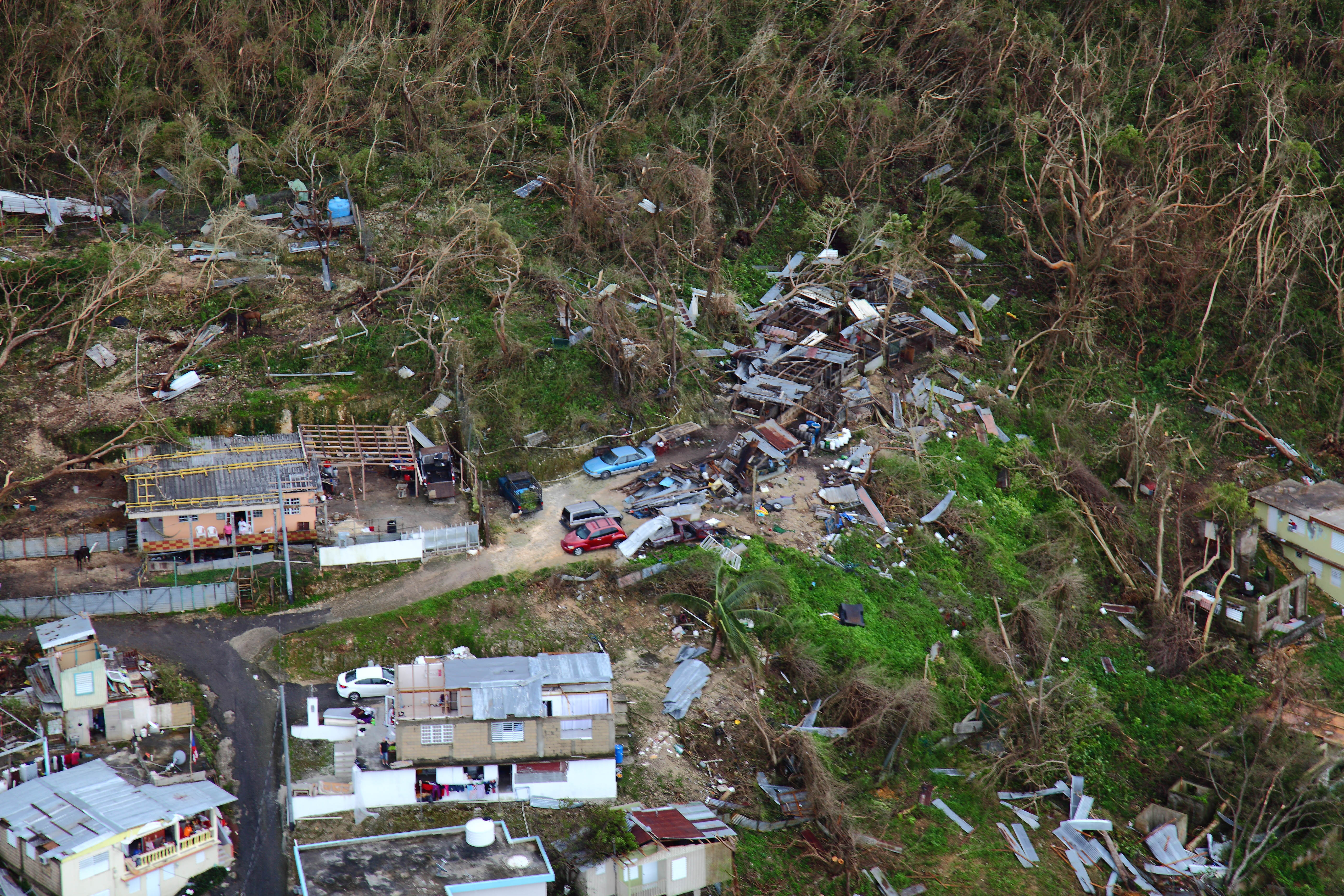 5 Worst Hurricanes in History-6