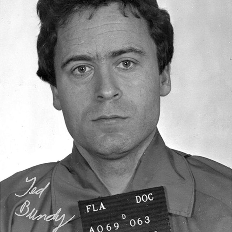 7 Chilling Facts About Ted Bundy From Those Who Knew Him-6