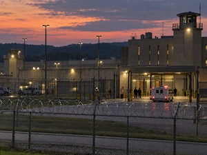Tennessee Halts Executions After Christa Pike Survives Lethal Injection