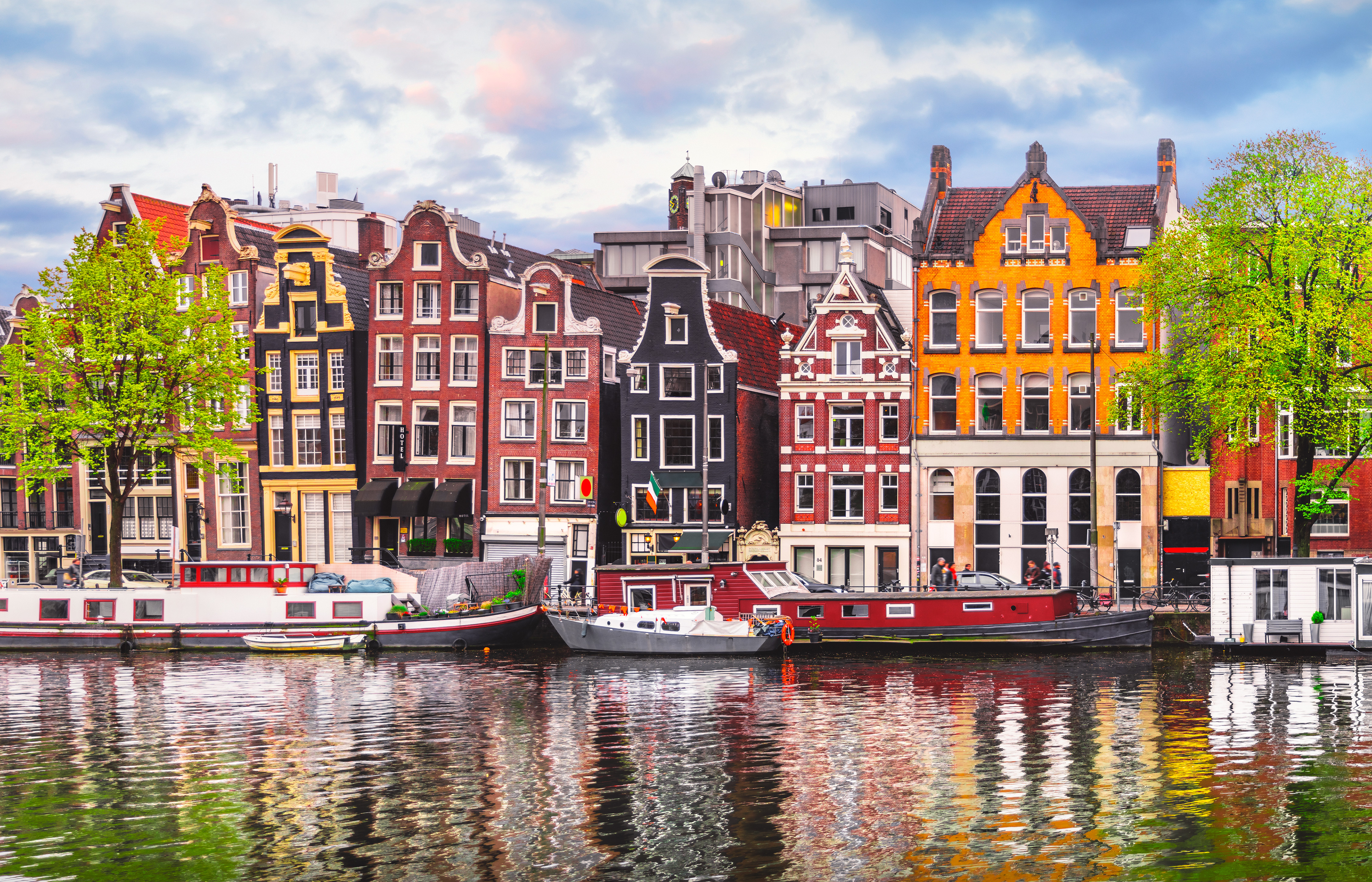 The 10 Safest Cities In The World-7