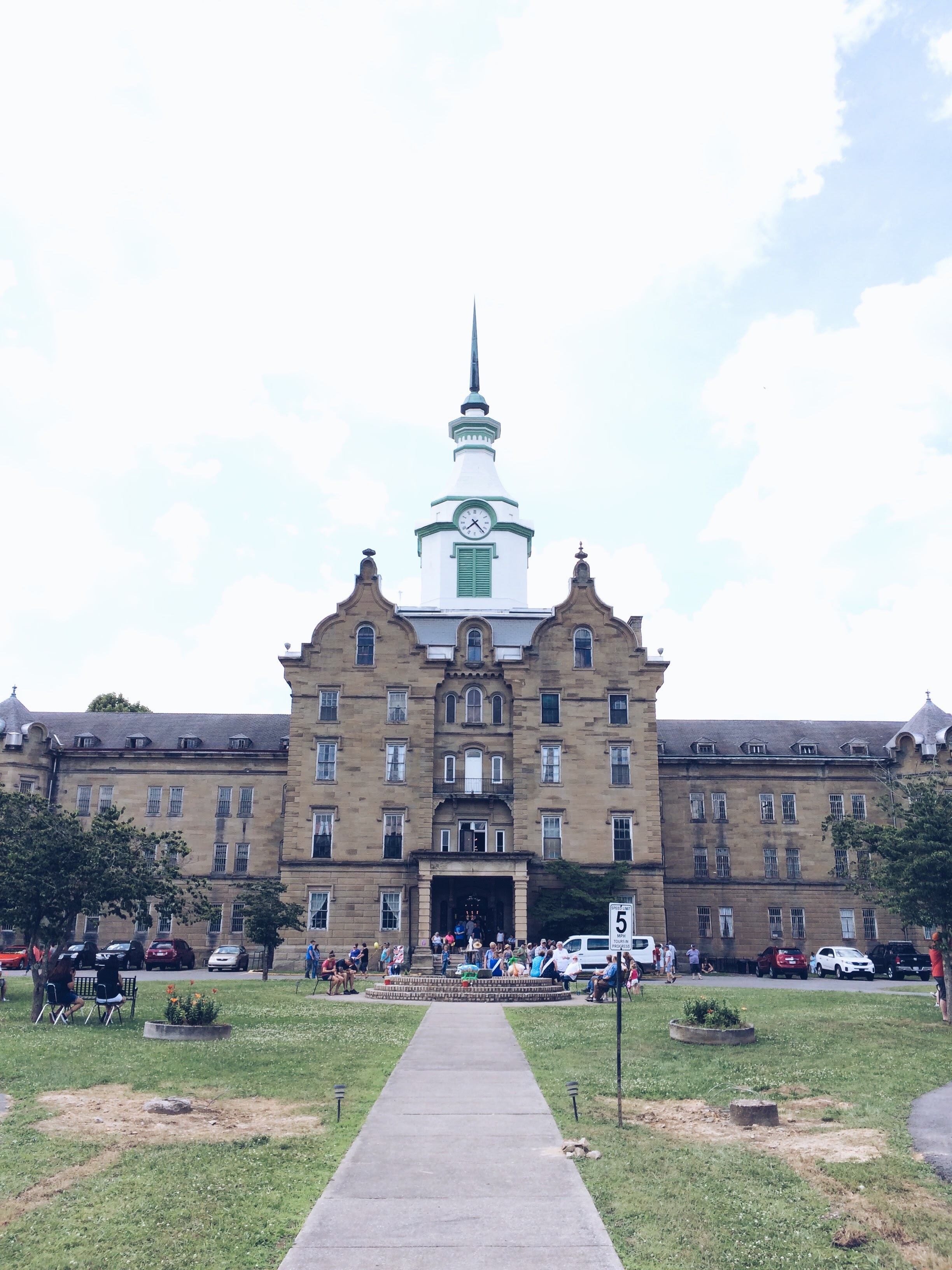 8 of the Most Haunted Places in America-4