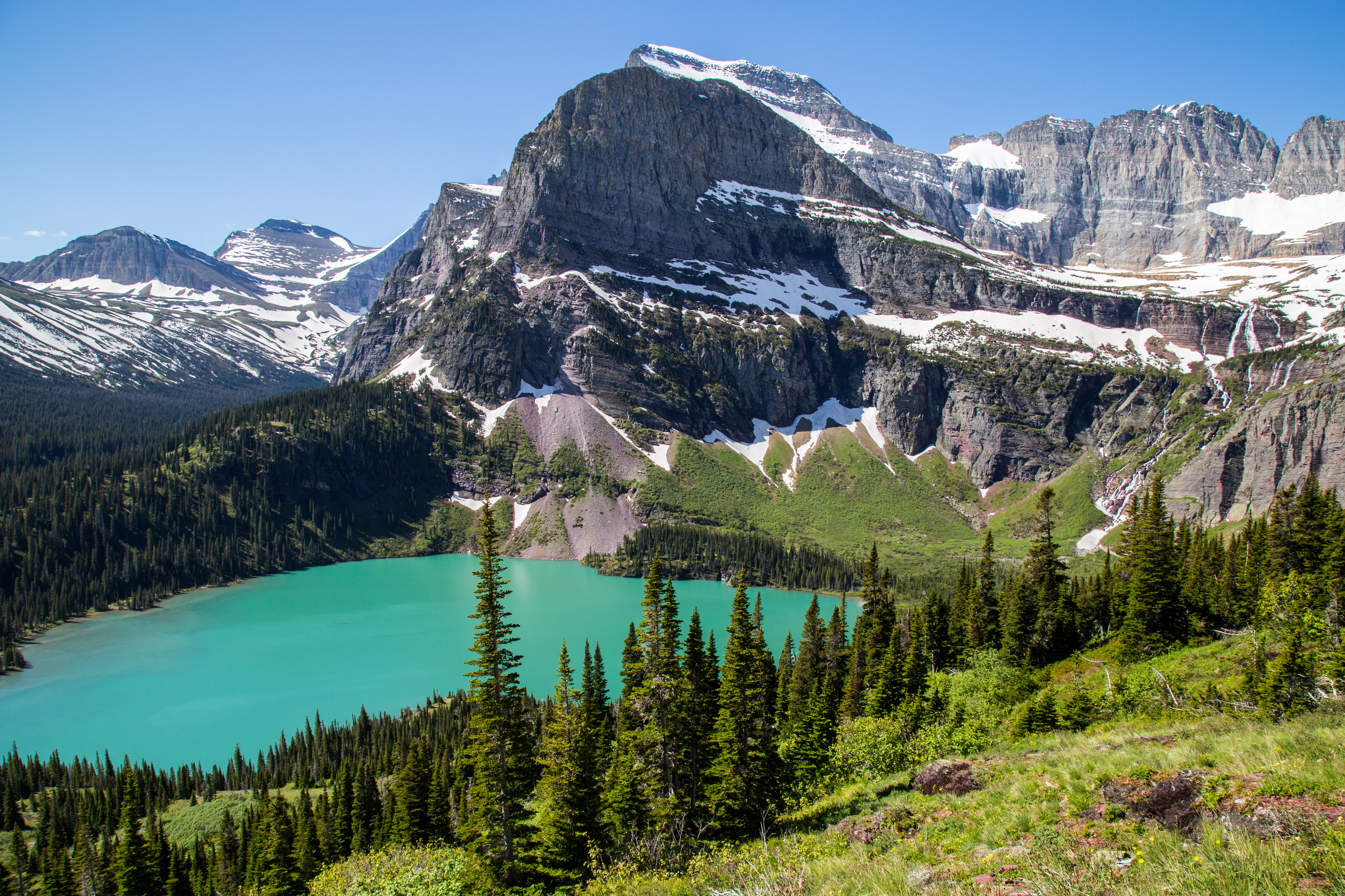Top 10 US National Parks for a Memorable Family Adventure-5