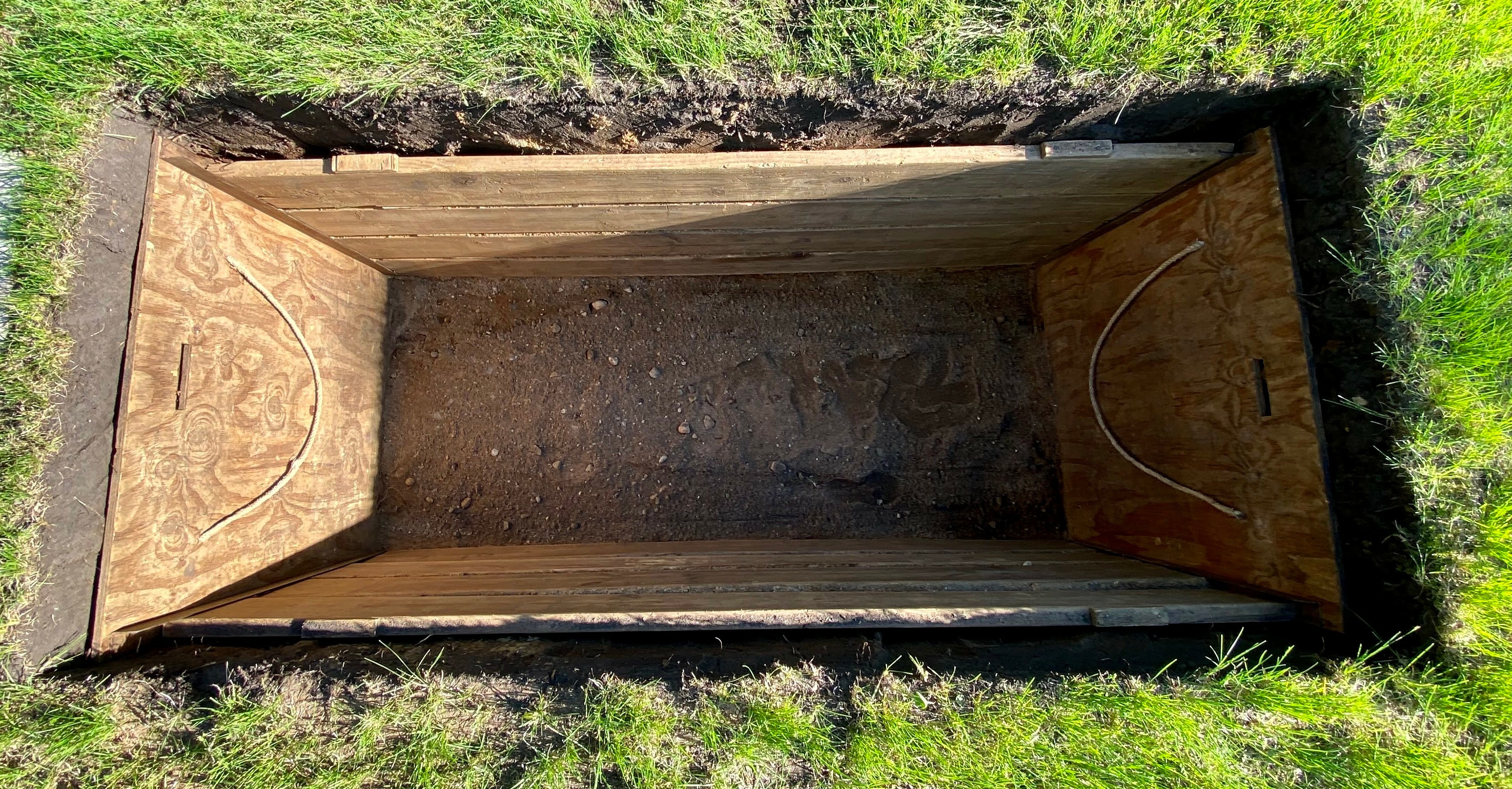 What Happens When a Body Is Exhumed?-3