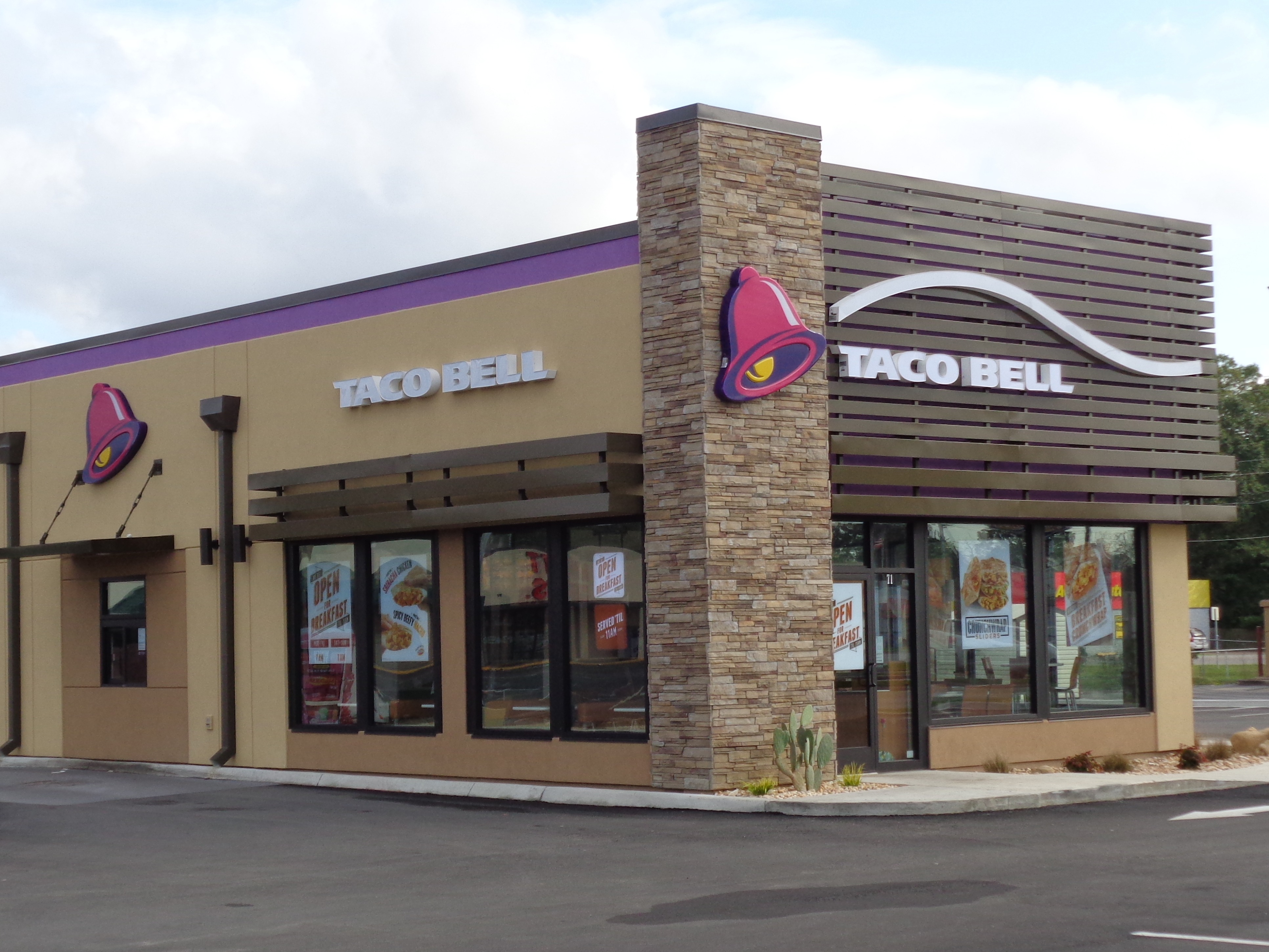 Which Fast Food Chains Have the Fastest (and Slowest) Drive-Thrus?-4