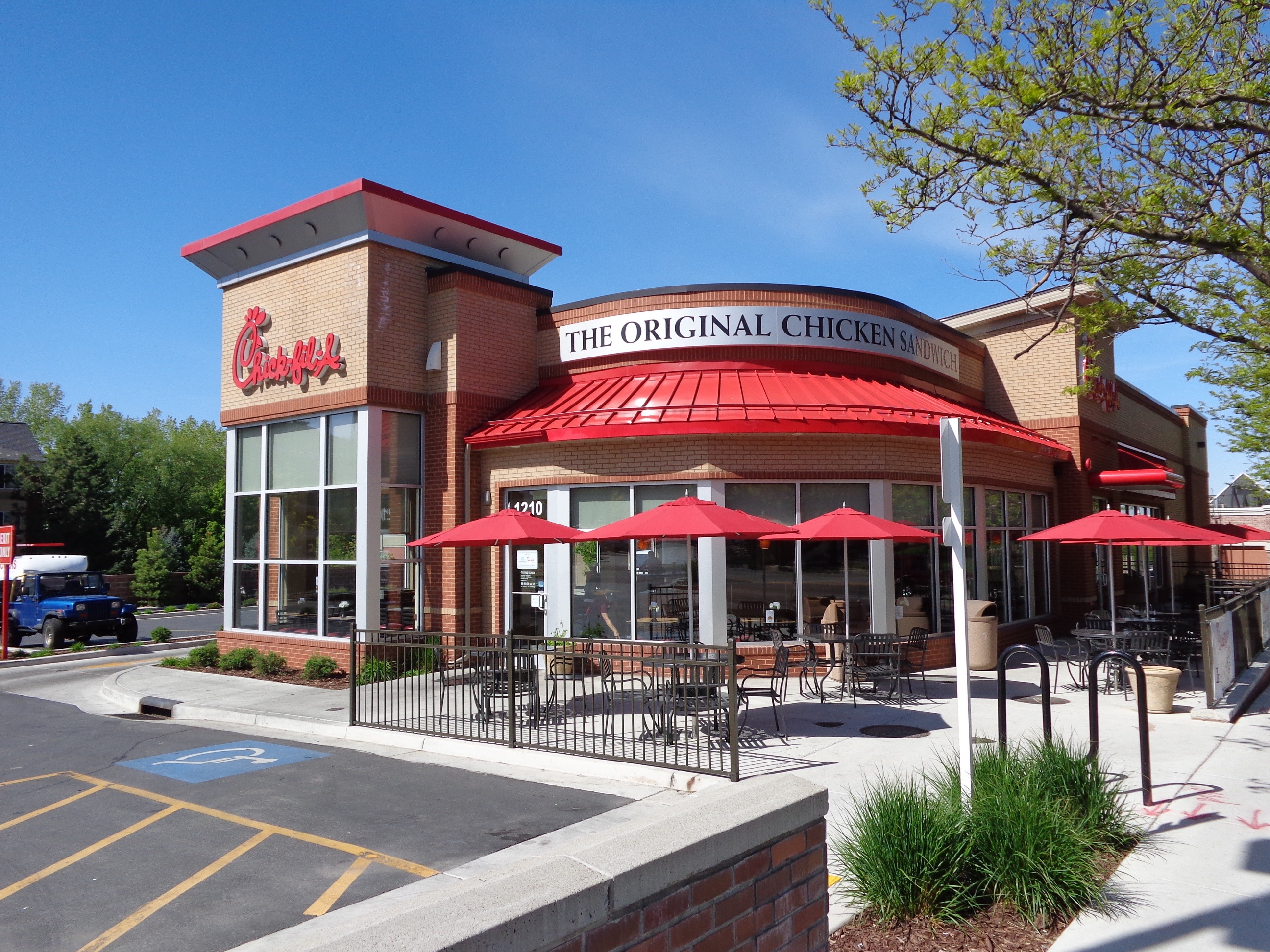 Which Fast Food Chains Have the Fastest (and Slowest) Drive-Thrus?-5