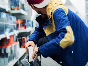 Why Shoplifting Is Skyrocketing in America