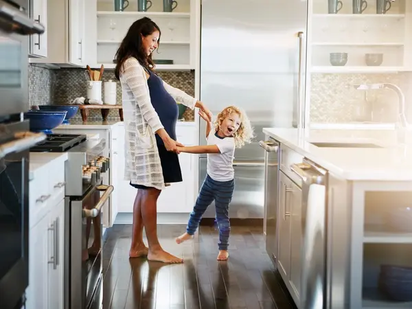 Why You Should Rethink Hand-Washing Dishes-4