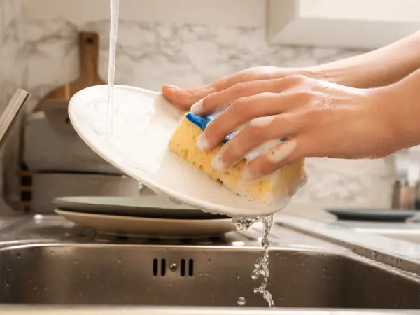Why You Should Rethink Hand-Washing Dishes-6