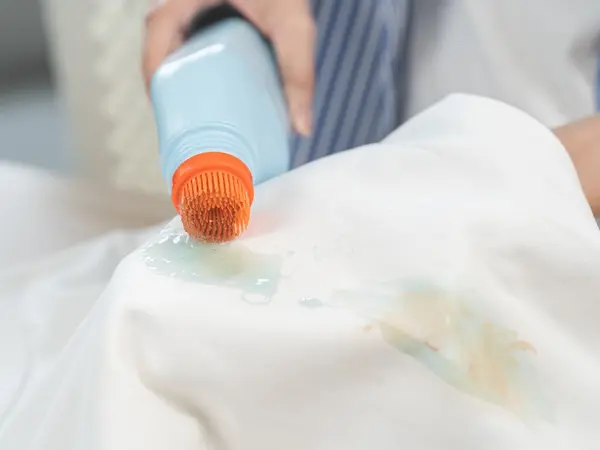 Windex® Hacks You Didn't Know About-2
